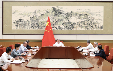 李强主持国务院第二十一次专题学习